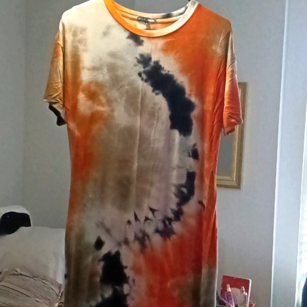 Fashion Nova Tie-dye Maxi